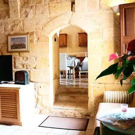Ir-remissa Holiday Farmhouse W/pool
