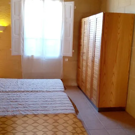 Holiday home Ir-remissa Holiday Farmhouse W/pool Xaghra